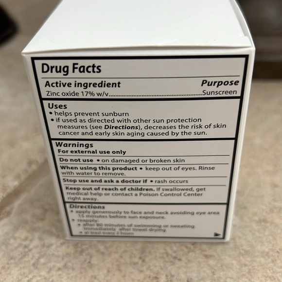 DRMTLGY Daydream SPF40 Suncreen - Picture 4 of 4